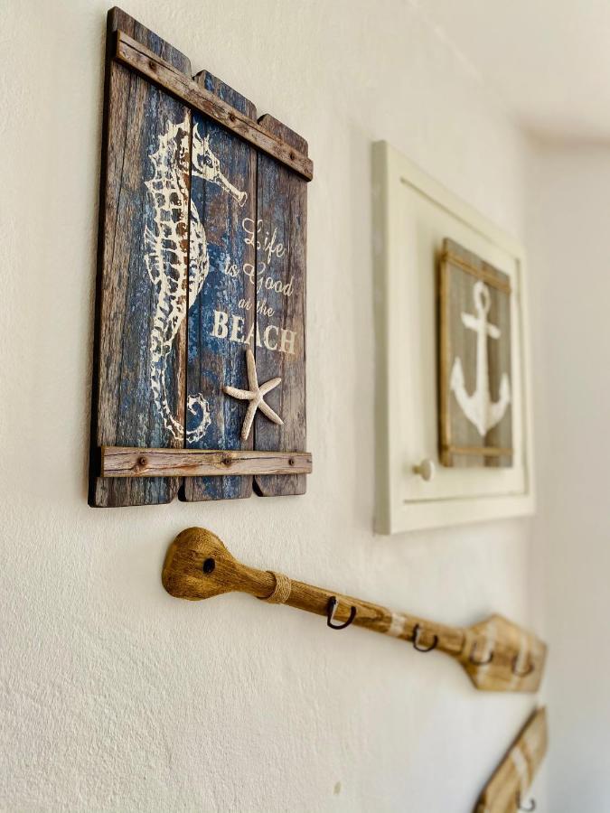 Family House Kastela Home Between Split And Trogir エクステリア 写真