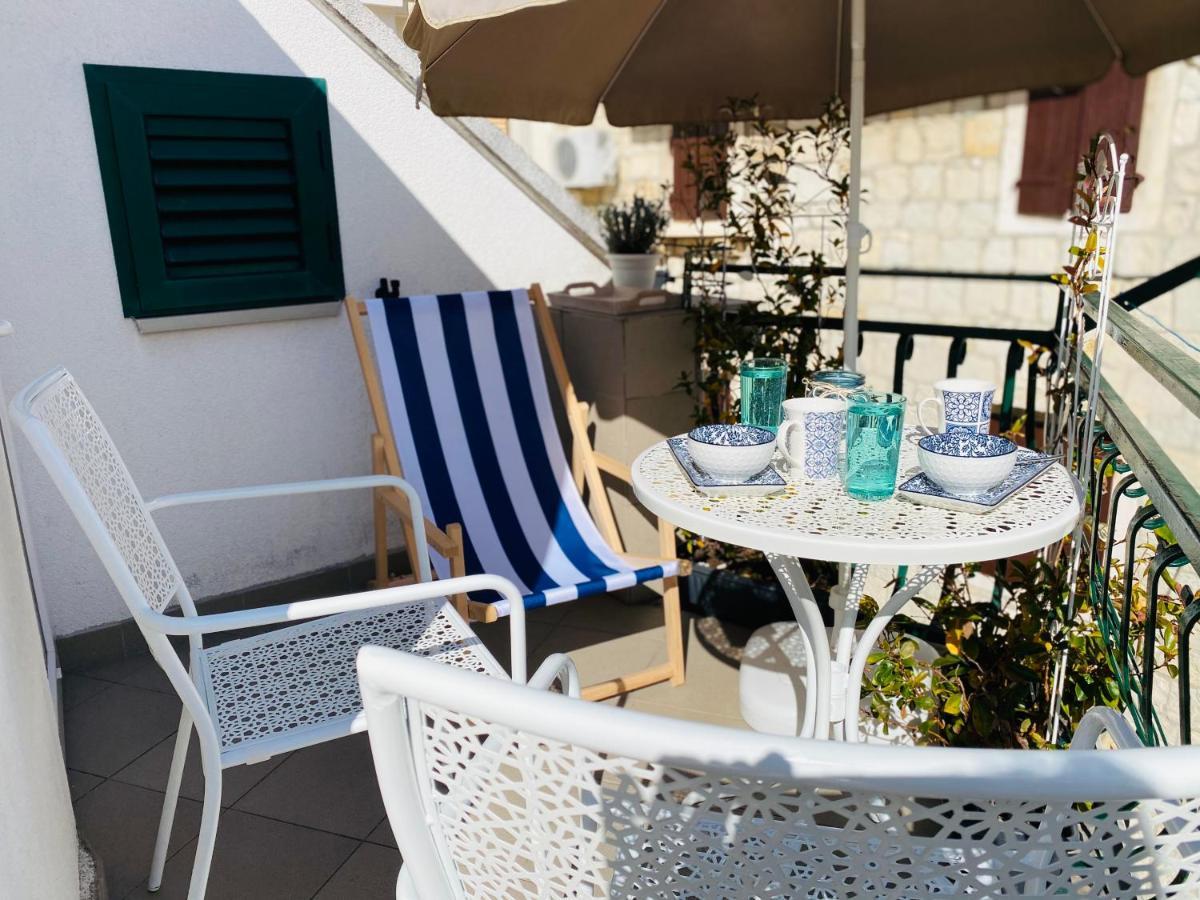 Family House Kastela Home Between Split And Trogir エクステリア 写真